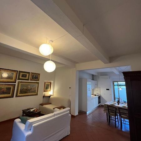 Appartamento Toscano Accogliente Florence Exterior photo